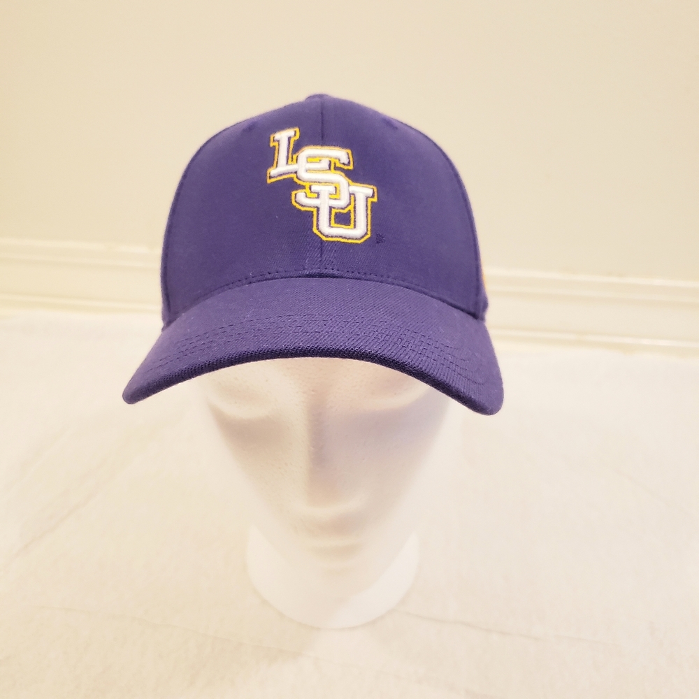 LSU BASEBALL CAP WITH TIGER EYE